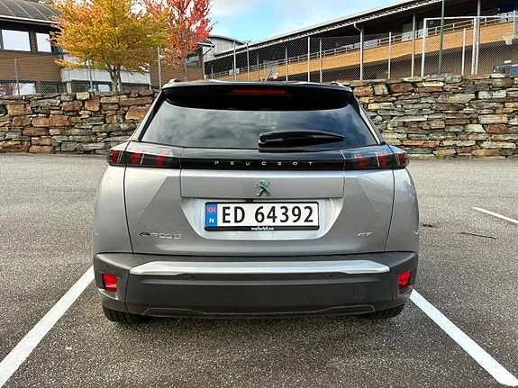 Peugeot E-2008 2022 photo 5