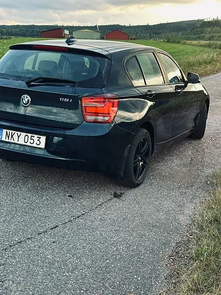 BMW 116I 2015 photo 3