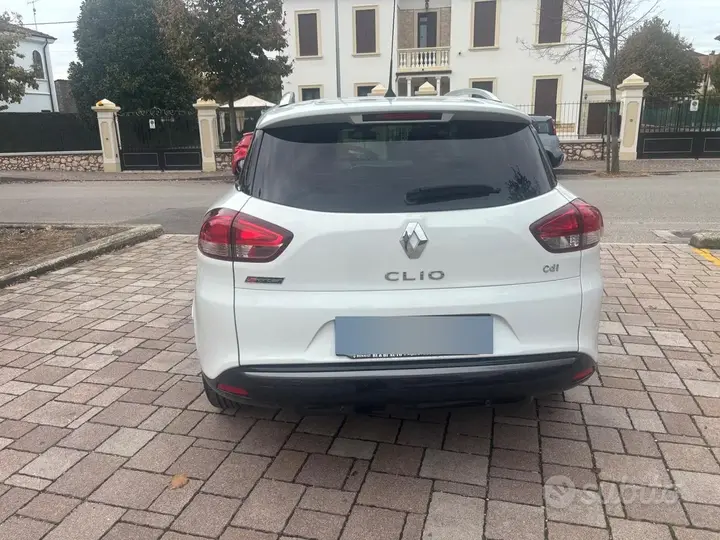 Renault Clio 2015 photo 5