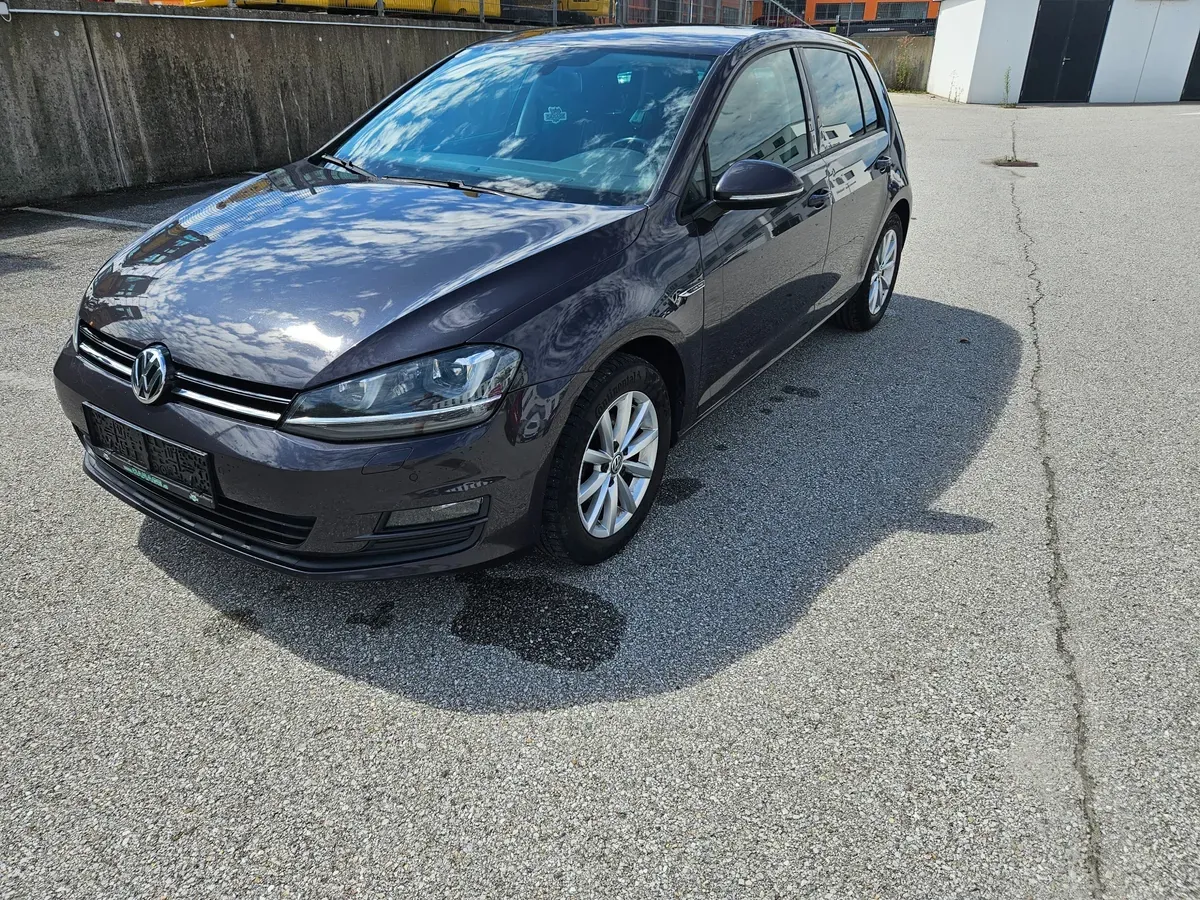Volkswagen Golf 2015 photo 2