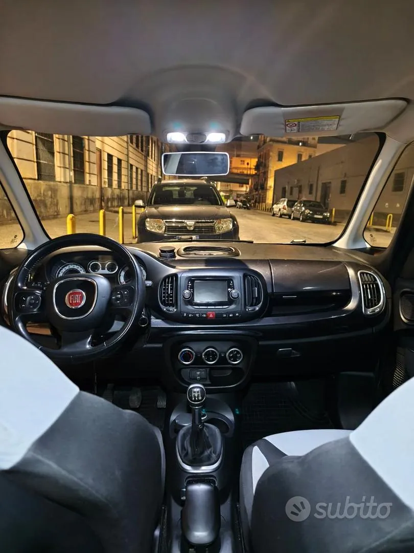 Fiat 500L 2013 photo 5