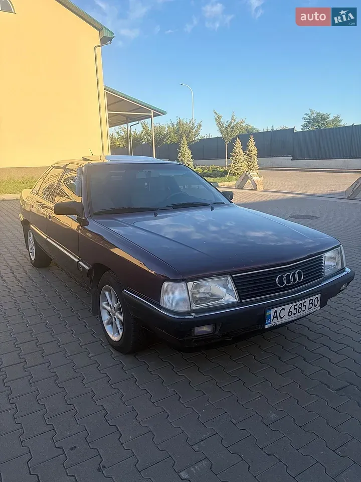 Audi 100 1991 photo 2