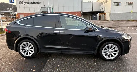 Tesla Model X 2018 photo 4