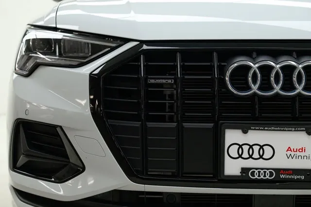 Audi Q3 2025 photo 3