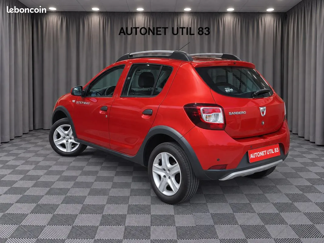 Dacia Sandero 2016 photo 4