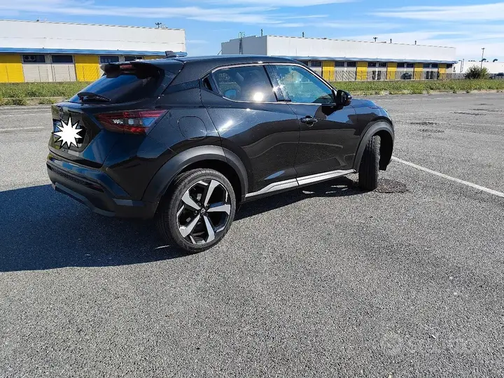 Nissan Juke 2023 photo 2