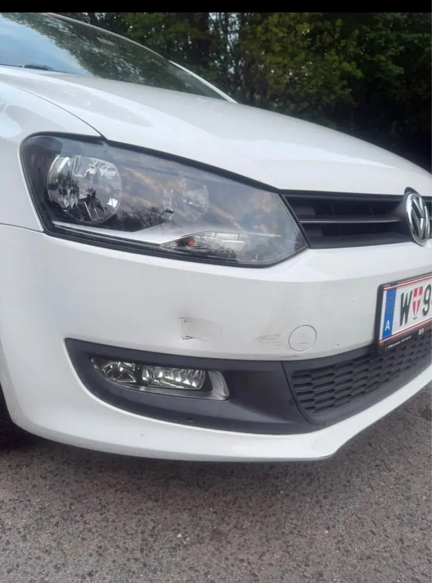 Volkswagen Polo 2010 photo 3