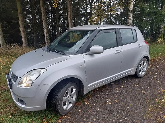 Suzuki Swift 2007 photo 3