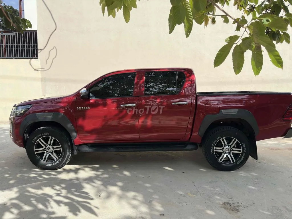 Toyota Hilux 2021 photo 3