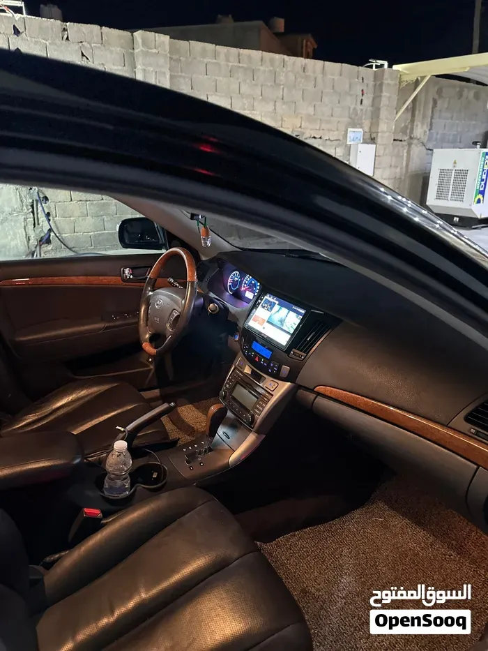Hyundai Sonata 2009 photo 2