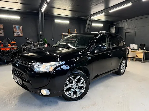 Mitsubishi Outlander 2014 photo 2
