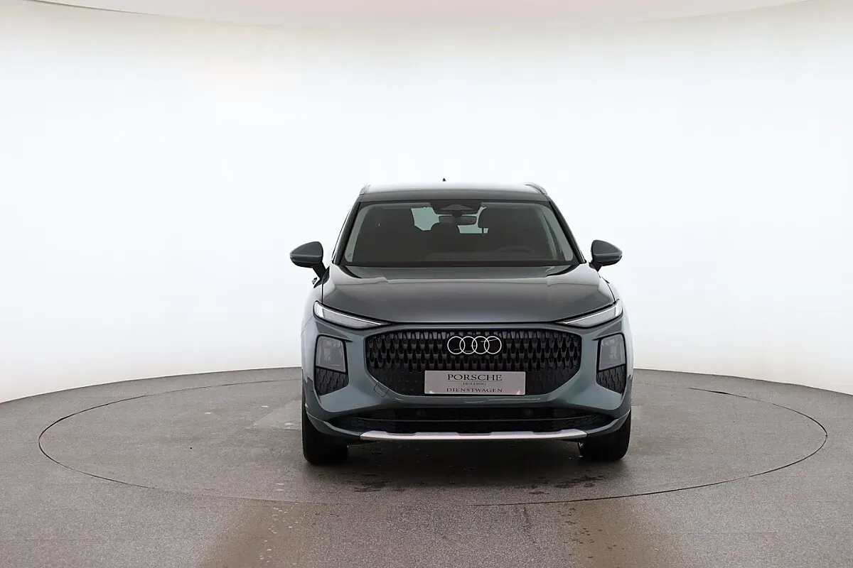 Audi Q3 2026 photo 3