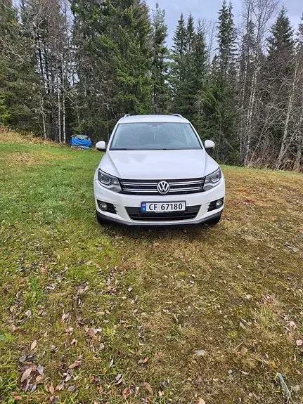 Volkswagen Tiguan 2012 photo 2