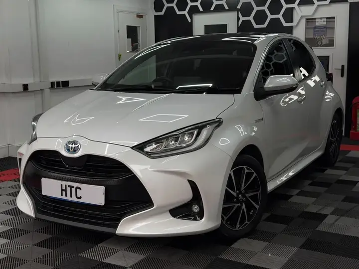 Toyota Yaris 2020 photo 3