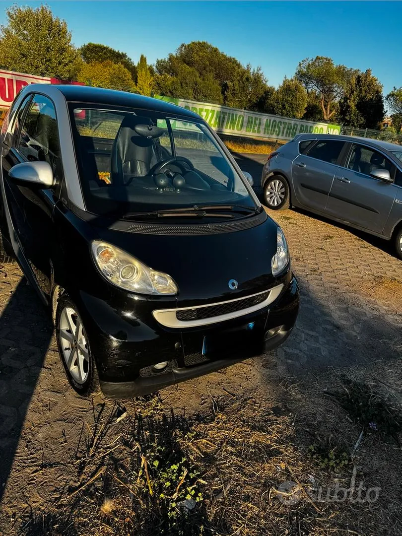 Smart Fortwo 2010 photo 3