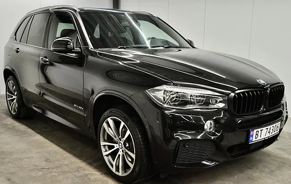 BMW X5 2018 photo 2