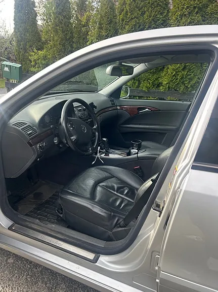 Mercedes-Benz E200 2004 photo 5