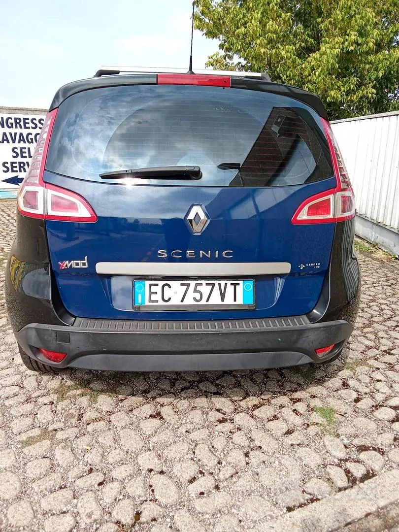 Renault Scenic 2010 photo 2