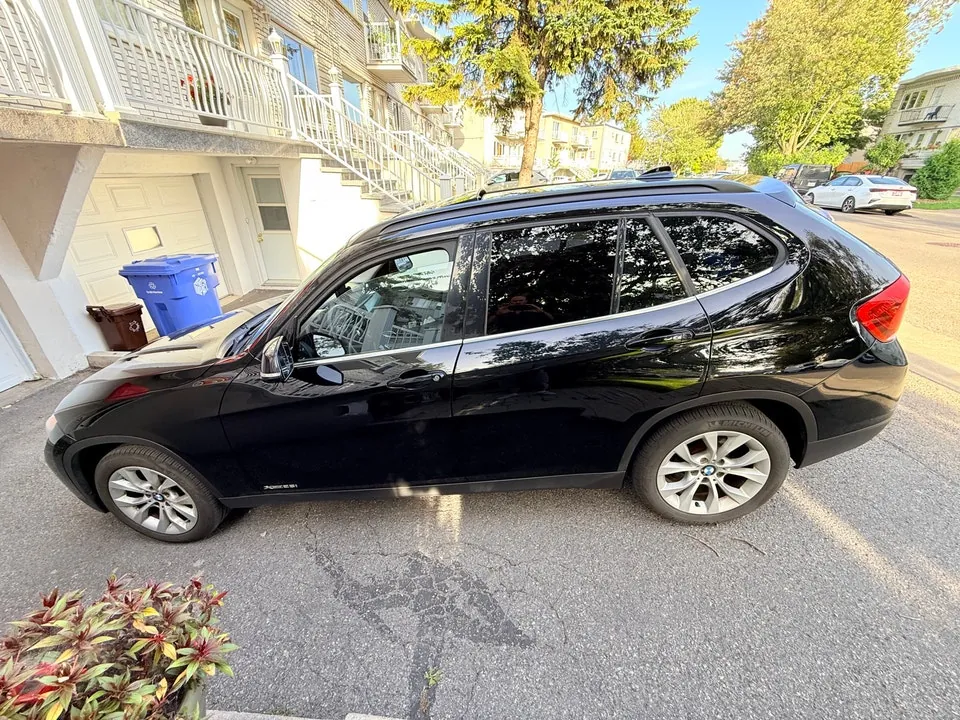 BMW X1 2014 photo 2