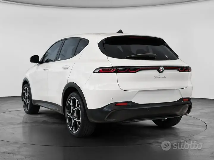 Alfa Romeo Tonale 2024 photo 4