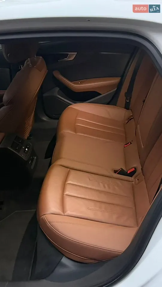 Audi A4 2020 photo 5