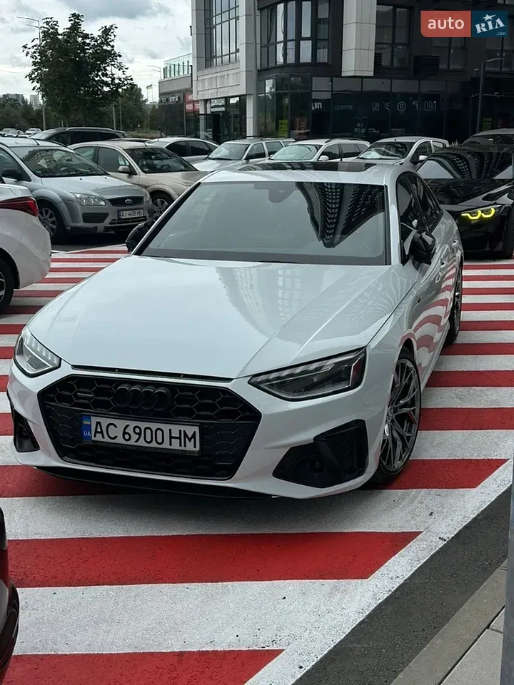 Audi A4 2020 photo 4