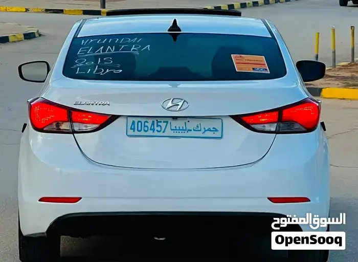 Hyundai Elantra 2016 photo 2