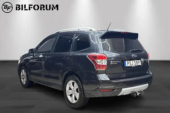 Subaru Forester 2014 photo 4