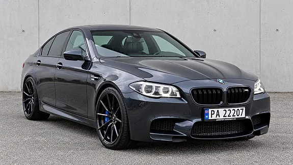 BMW M5 2014 photo 3