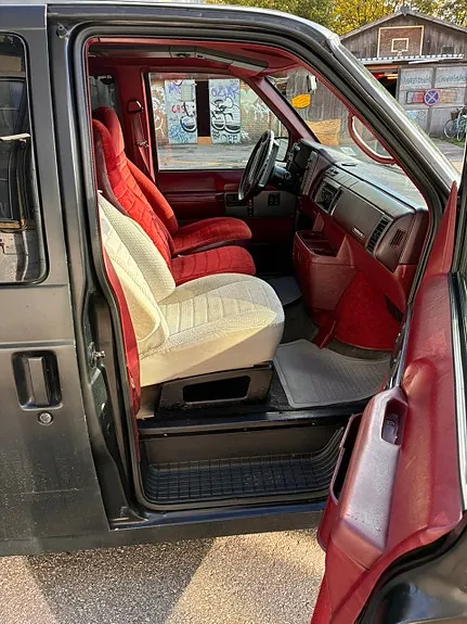 Chevrolet Astro 1995 photo 5