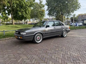 Audi 90