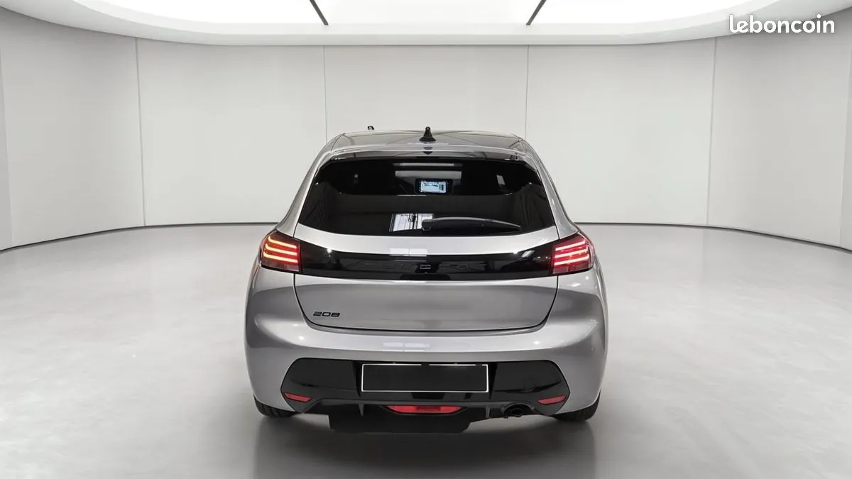 Peugeot 208 2024 photo 5