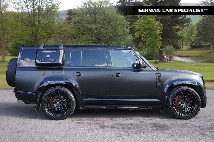Land Rover Defender 2023 photo 2