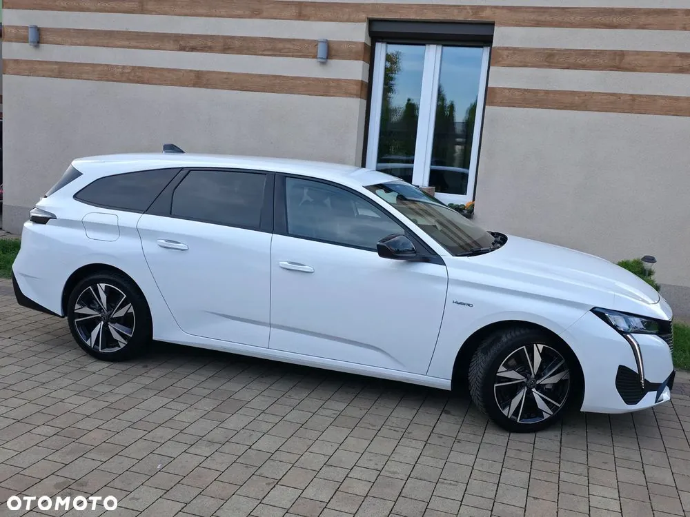 Peugeot 308 2023 photo 2
