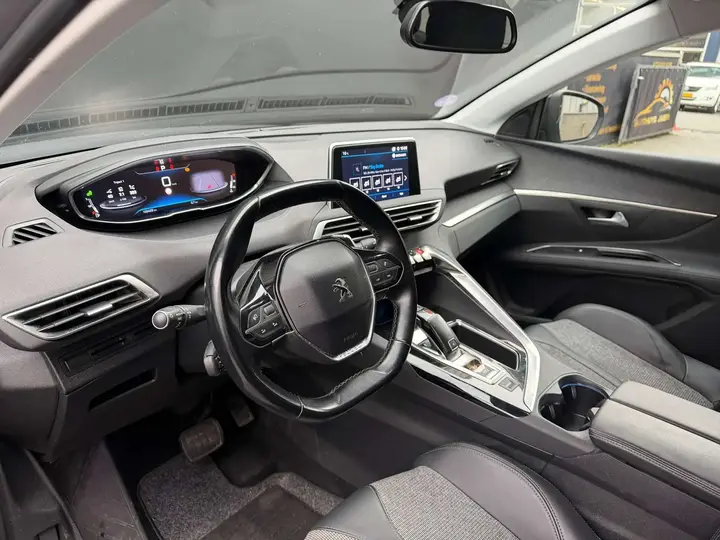 Peugeot 5008 2019 photo 3