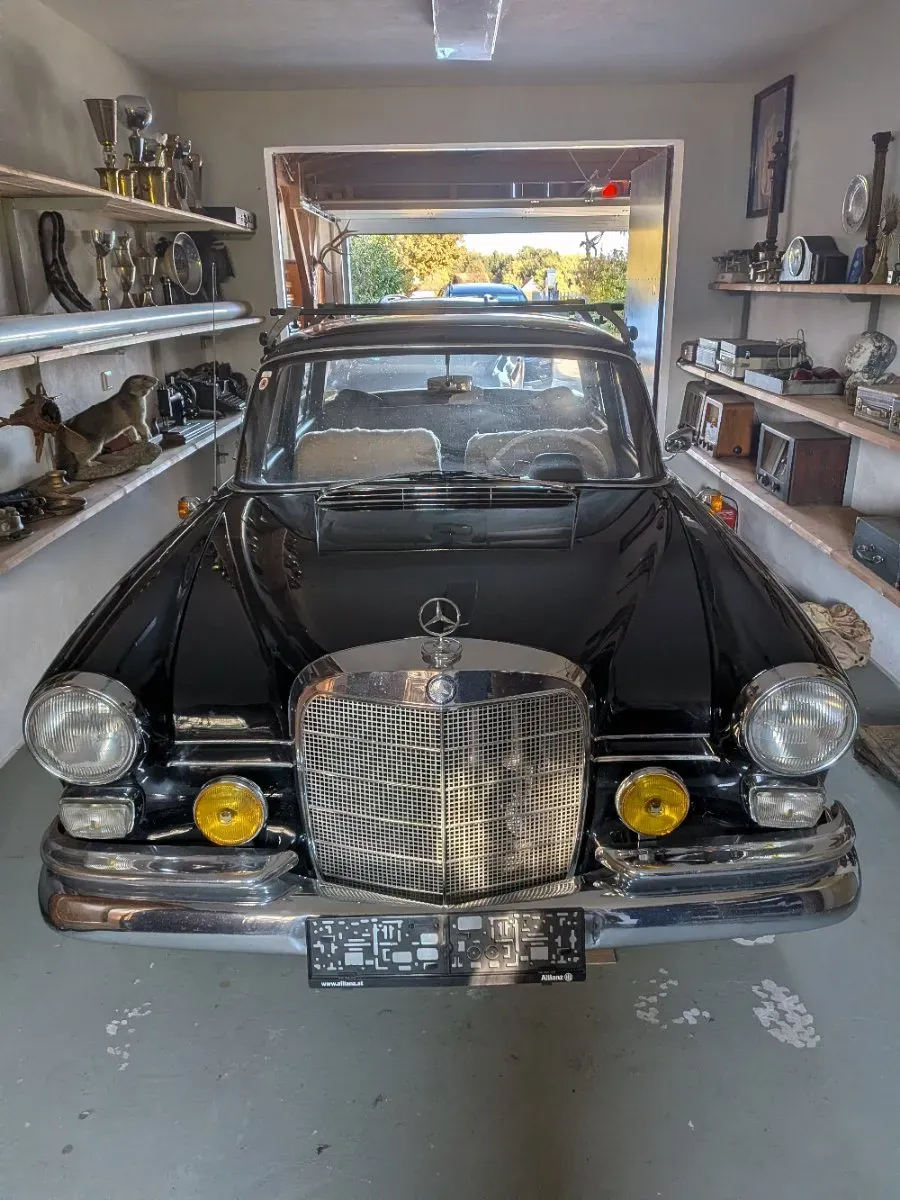 Mercedes-Benz 190