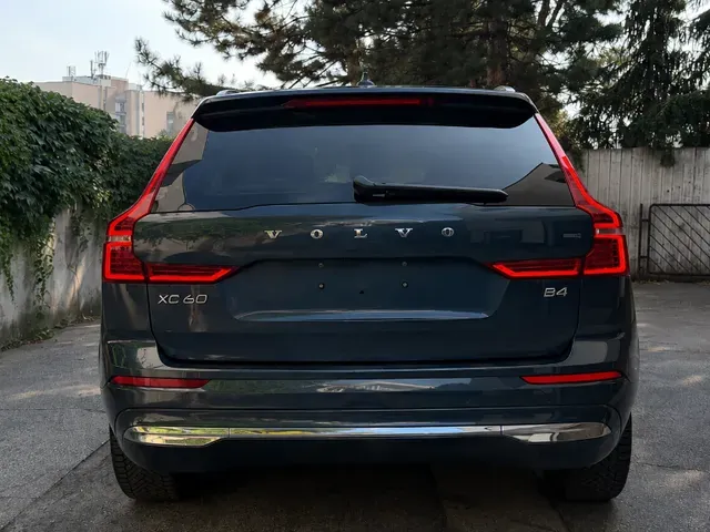 Volvo Xc60 2023 photo 3