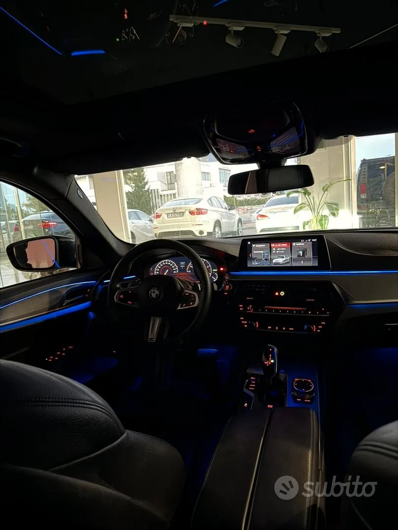 BMW 520D Touring M Sport 2018 photo 3
