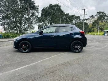 Mazda Demio 2018 photo 5