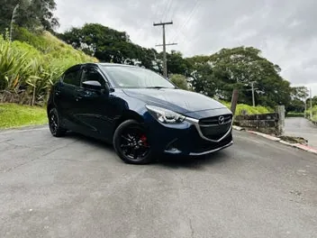 Mazda Demio 2018 photo 2
