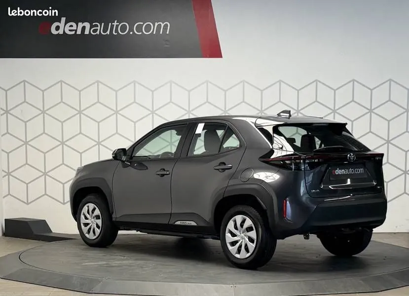 Toyota Yaris Cross 2025 photo 4
