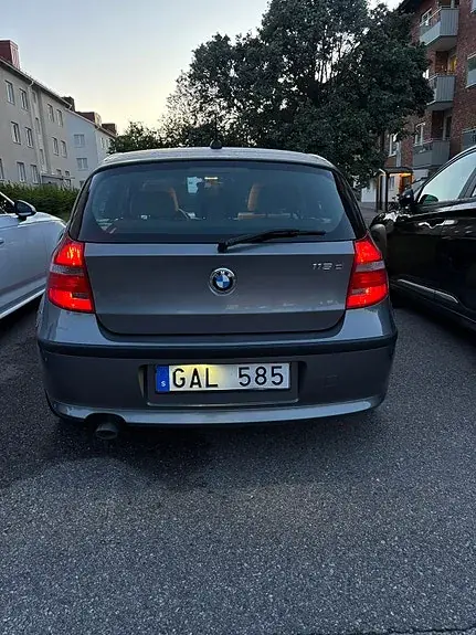BMW 116D 2011 photo 4