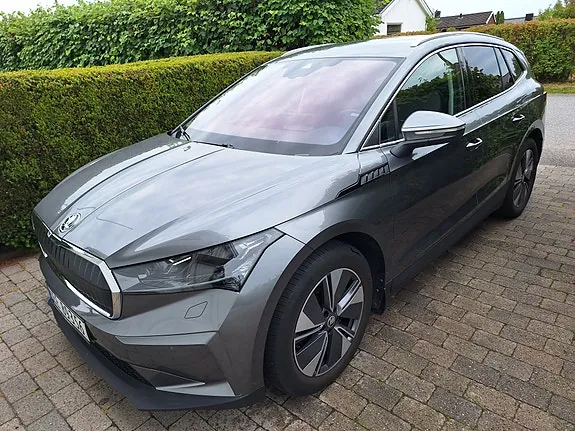 Skoda Enyaq 2023 photo 2