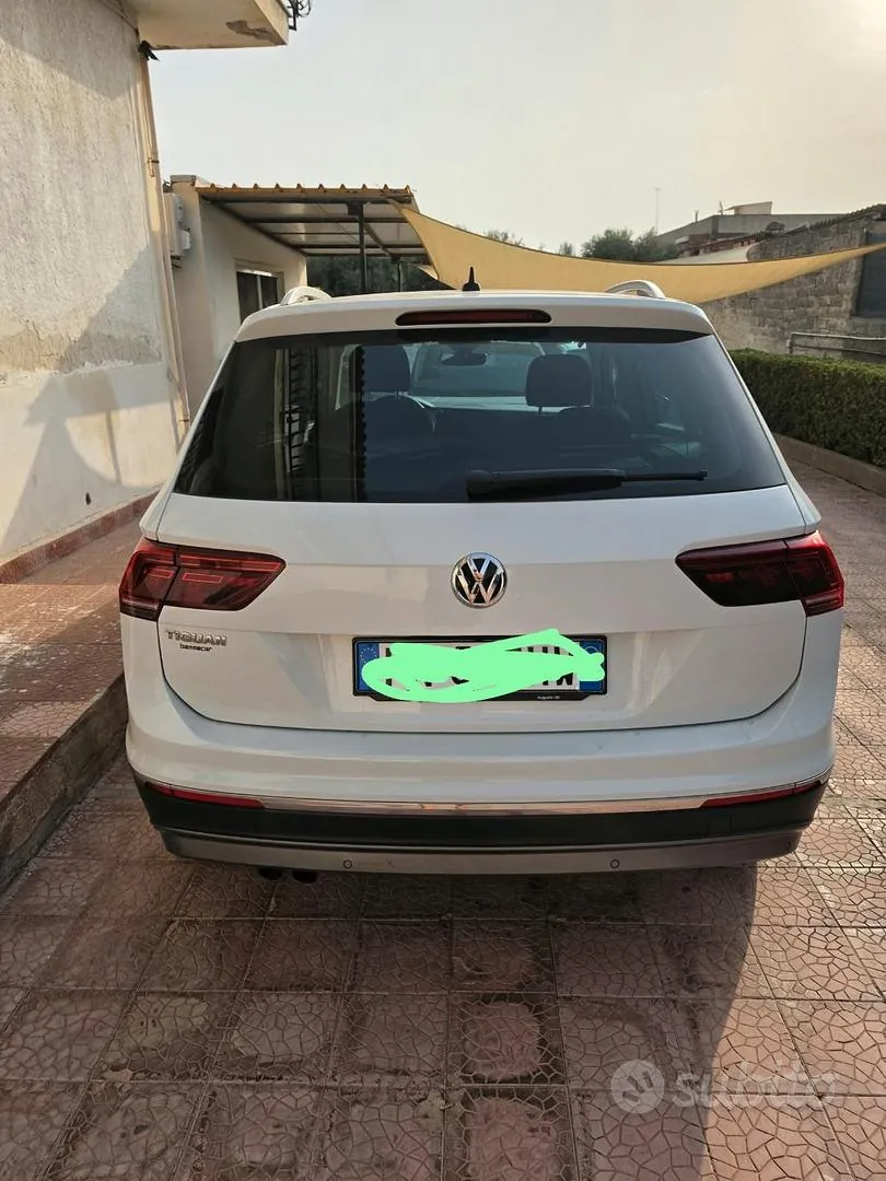 Volkswagen Tiguan 2018 photo 2