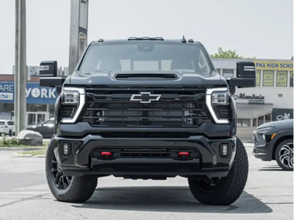 Chevrolet Silverado 2500 2026 photo 2