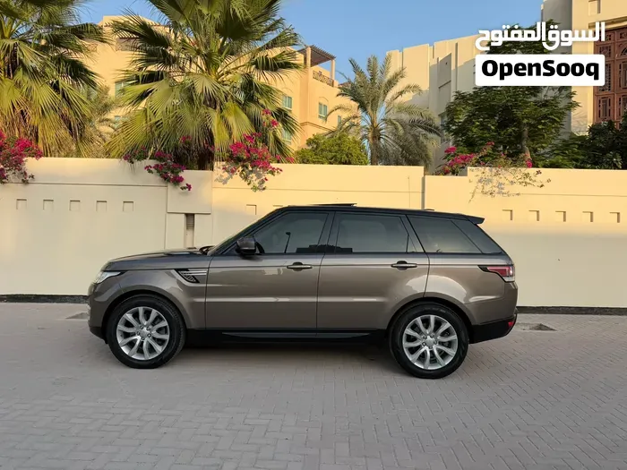 Land Rover Range Rover Sport 2016 photo 2