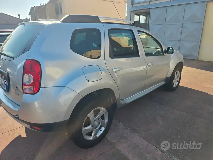 Dacia Duster 2013 photo 4