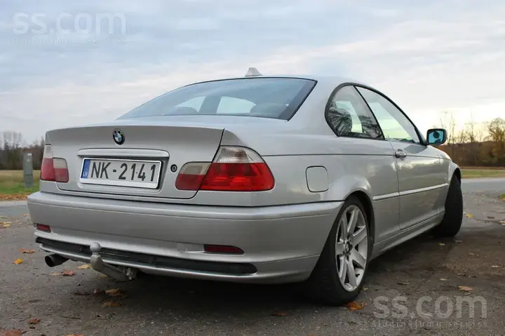 BMW 318 2001 photo 3