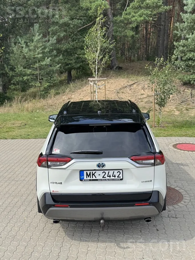 Toyota Rav4 2020 photo 4