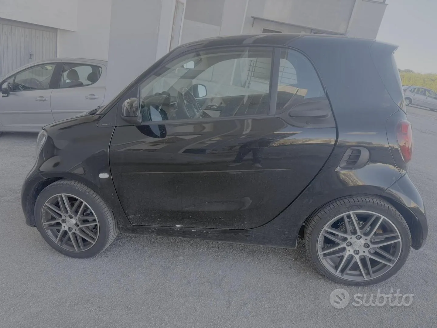 Smart Fortwo 2017 photo 4